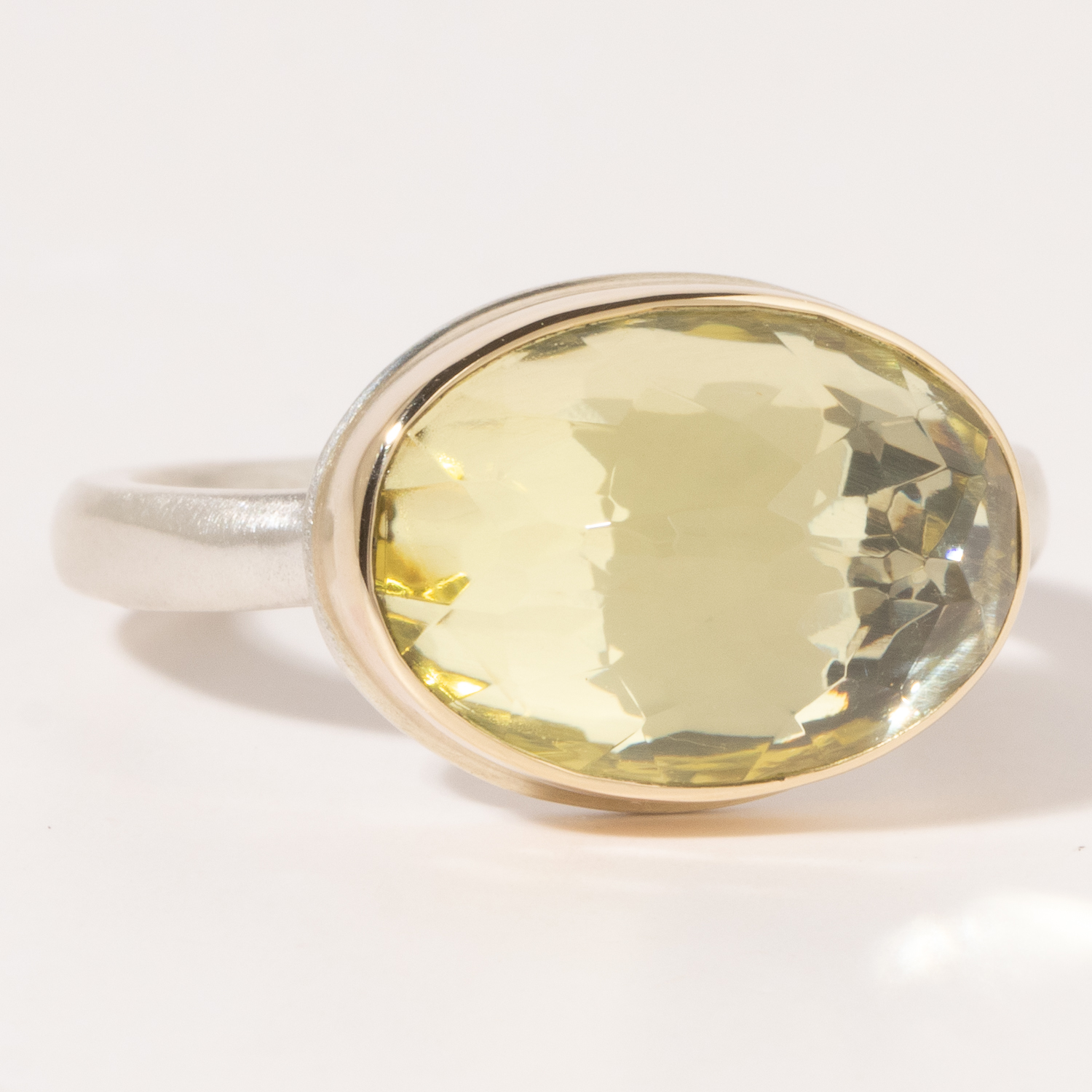 Jamie Joseph:Sterling & 14K Gold Ring w/Oval Inverted LEMON QUARTZ on Middle Organic Band sz 7.25