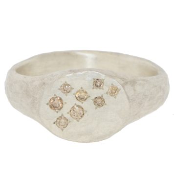Yasuko Azuma: Ring, 11mm Small Oval Signet Ring, 0.12ct Brown Diamond Cluster, Hammered SS, size 7