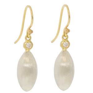 Yasuko Azuma: Earrings, SS "Kinomi" w/ 0.07ct diamonds & 18k wire